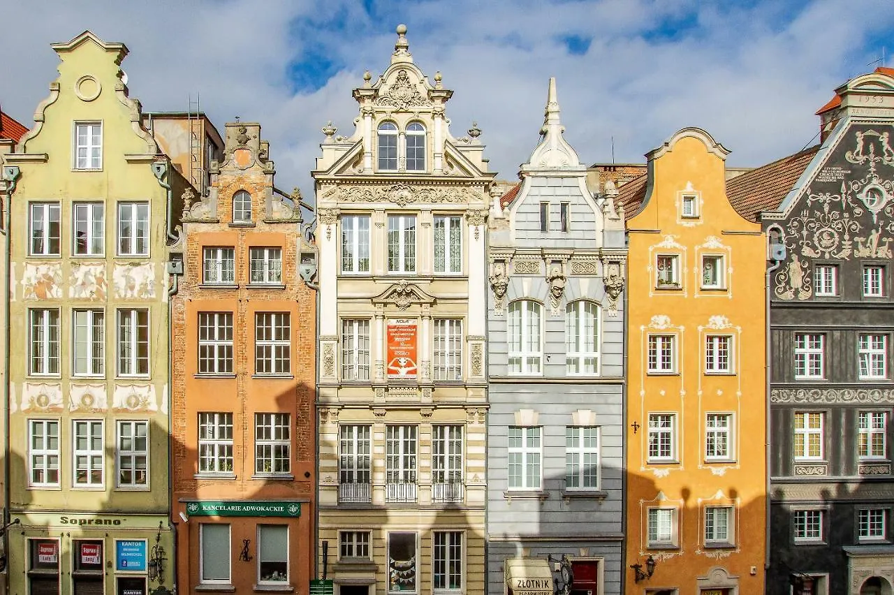 Vintage Apartment Gdansk Old Town By Renters