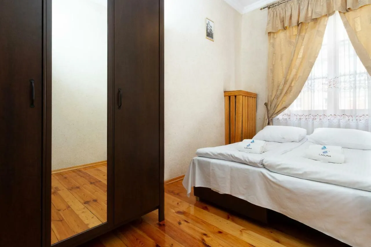 Vintage Apartment Gdansk Old Town By Renters 0*,  Poland